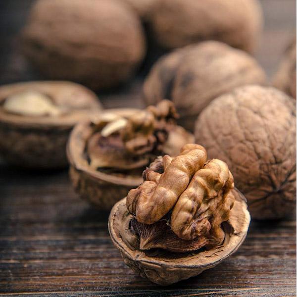 zero-artificial-walnuts1.jpg